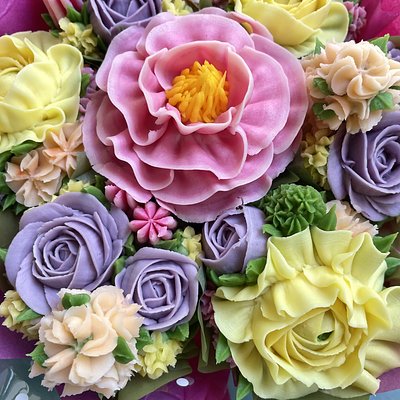 Sweet As A Flower Bouquet - 3 Cupcake 