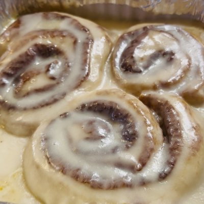Regular Cinnamon Rolls 12 Count 
