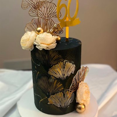 8 Inch Round By 10 inch high. 5 Layers Buttercream Cake 