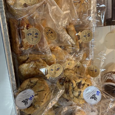 Chocolate Chip Dozen 