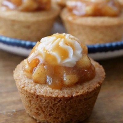 Apple Pie Cookie Cups