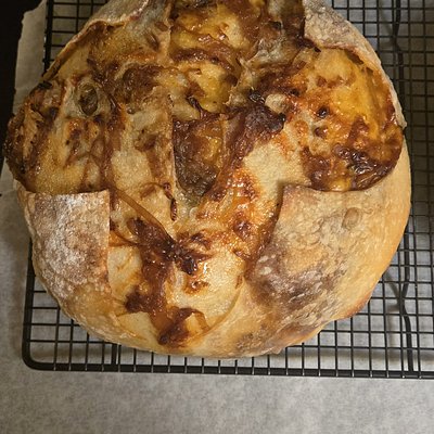 Caramelized Onion And Cheddar
