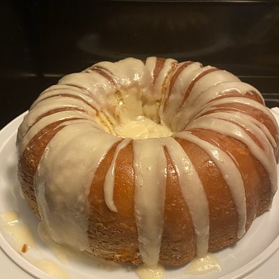 Mini Vegan Vanilla Pound Bundt Cake 
