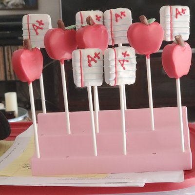 School Cake Pops