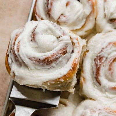 Pumpkin Cinnamon Rolls 4 count