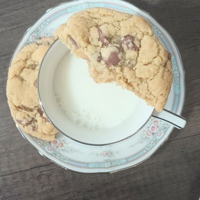 Classic Chocolate Chip Cookies 