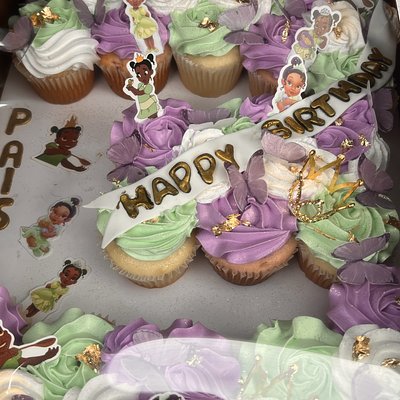 Cupcake Number Cake (1 Number- 2 Flavors)