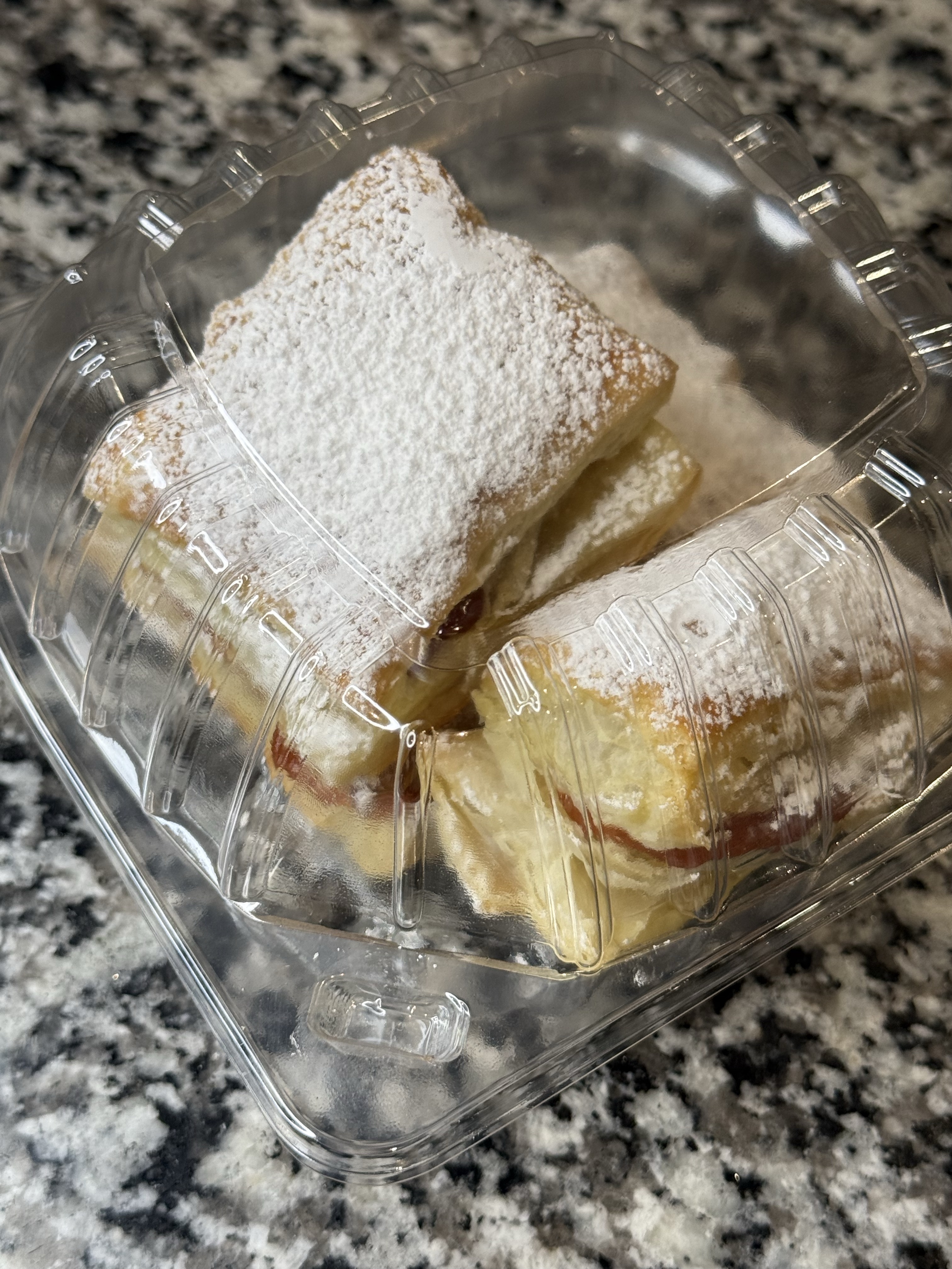 Guava Mini Puff Pastry Box 