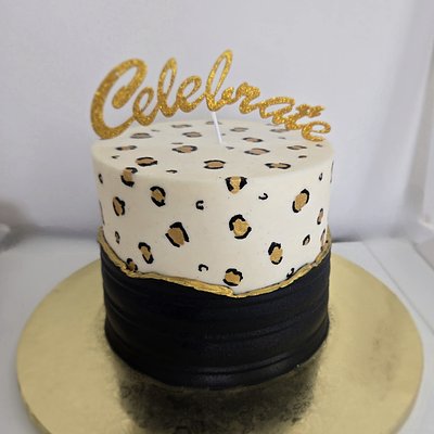 6 In 3 Layer Cakes