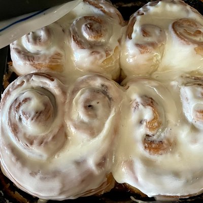 Heart Shaped Cinnamon Bun Kit, 4 Pack 