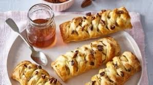 Sweet&Savory Puff Pastries with fillings 