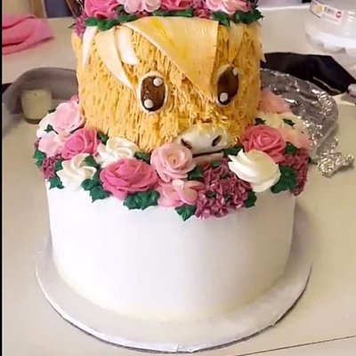 2 Tier Cake 