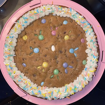 9” Chocolate Chip / M&M Cookie Cake