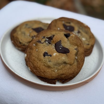 Chocolate Chunk Cookies! 🍪 