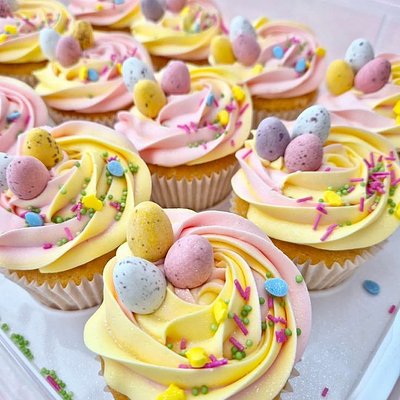  Easter Egg Cupcakes