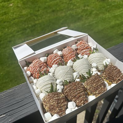 12 Count Crunch Box