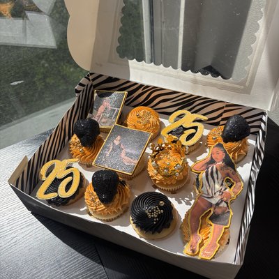 Glam Cupcakes