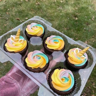 1/2 doz. Cupcakes 