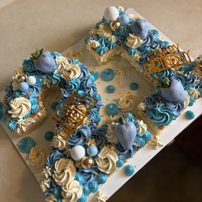 Single Layer Number Cake Or Letter Cake 