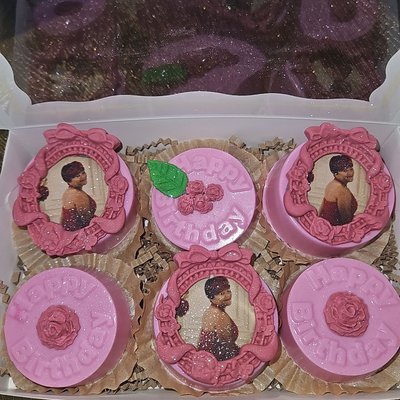 DZ Chocolate Covered Oreos 