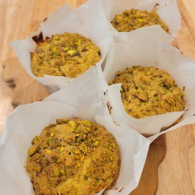 Pistachio Muffins
