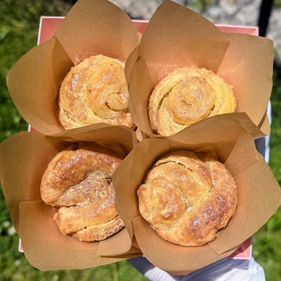 Churro Cruffins