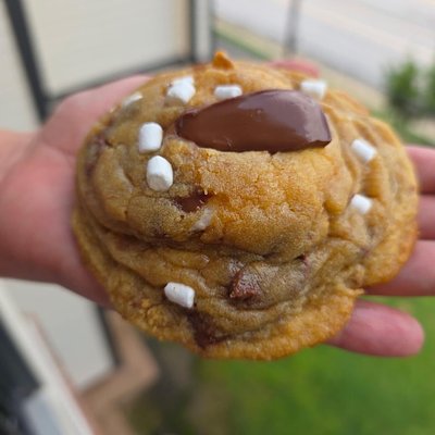 5 Oz Bakery style cookies half dozen