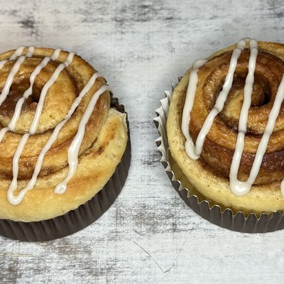 2 Cinnamon Rolls