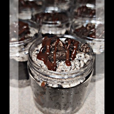 Cookies N' Cream Cake Jar 4oz