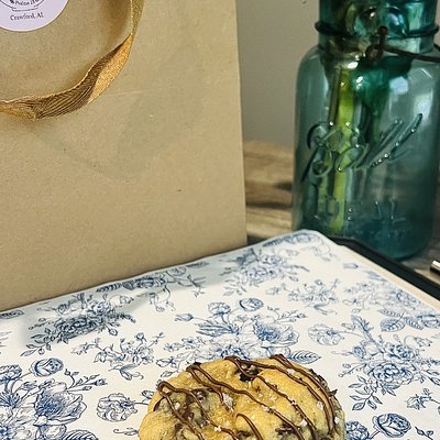 Single Salted Chocolate Chip Bakery Style Cookie