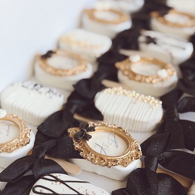 Gluten Free Cakesicles 