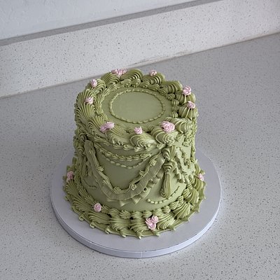 6 Inch Round- Vintage