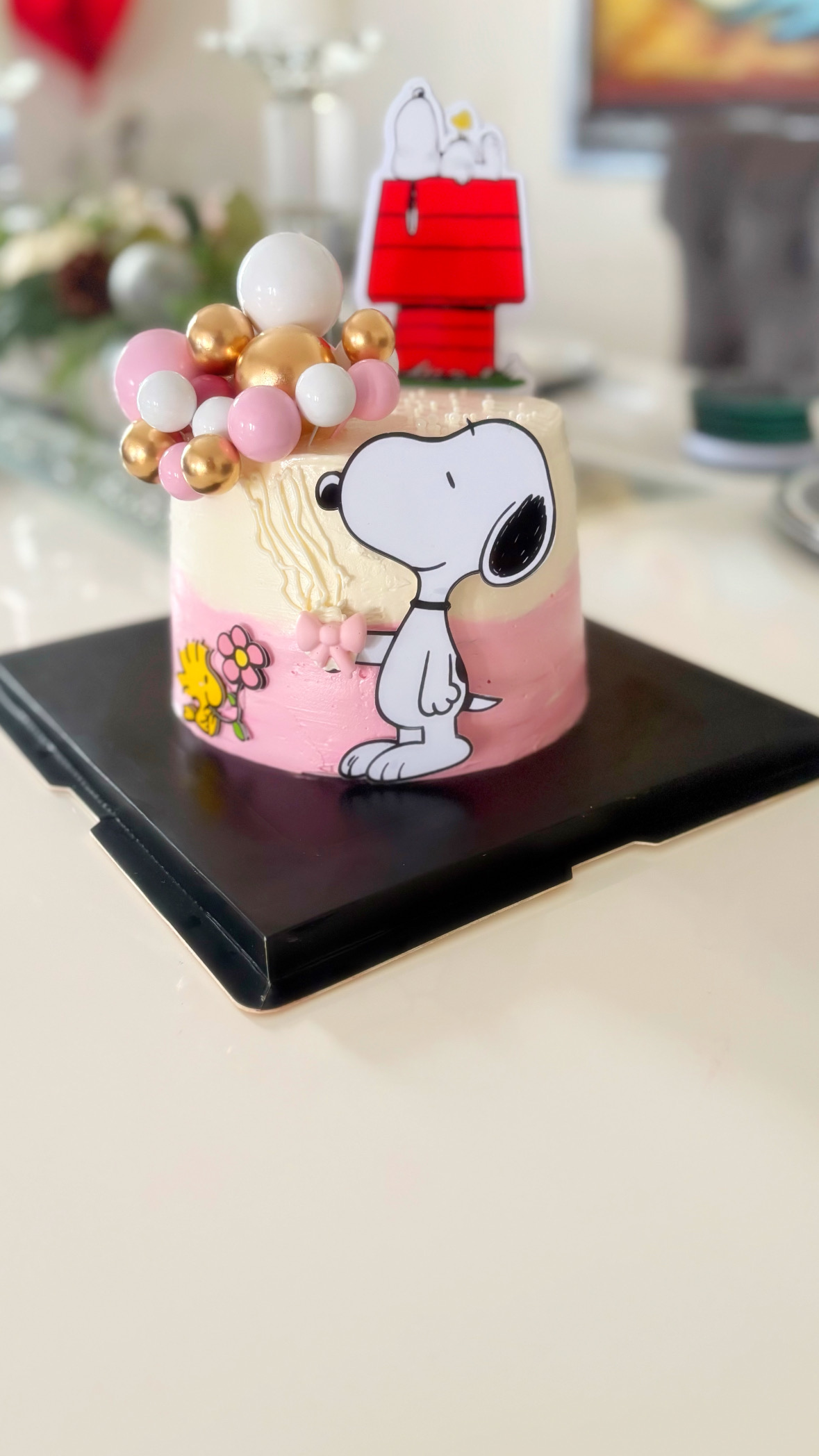 Round 6 inch cake 