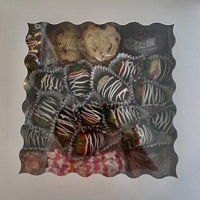 Dipped Strawberries - 1 Dozen