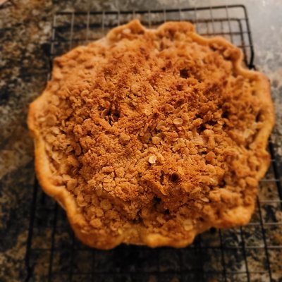 Sugar Free Apple Crumb Pie 9"