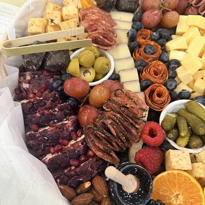 Medium Charcuterie Board