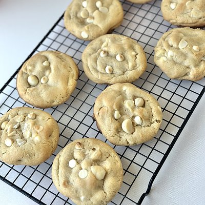 Macadamia Nut Cookies