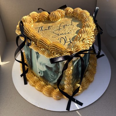 6” Heart Cake 
