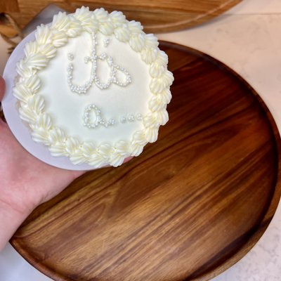 Gender Reveal Cake