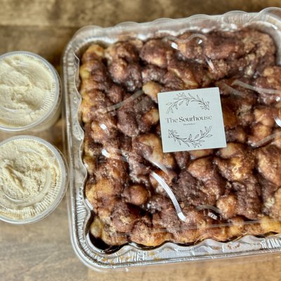 Cinnamon Roll Focaccia 