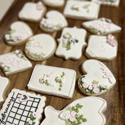 8 Set Detailed: Choose 8 Designs Includes Personalzation