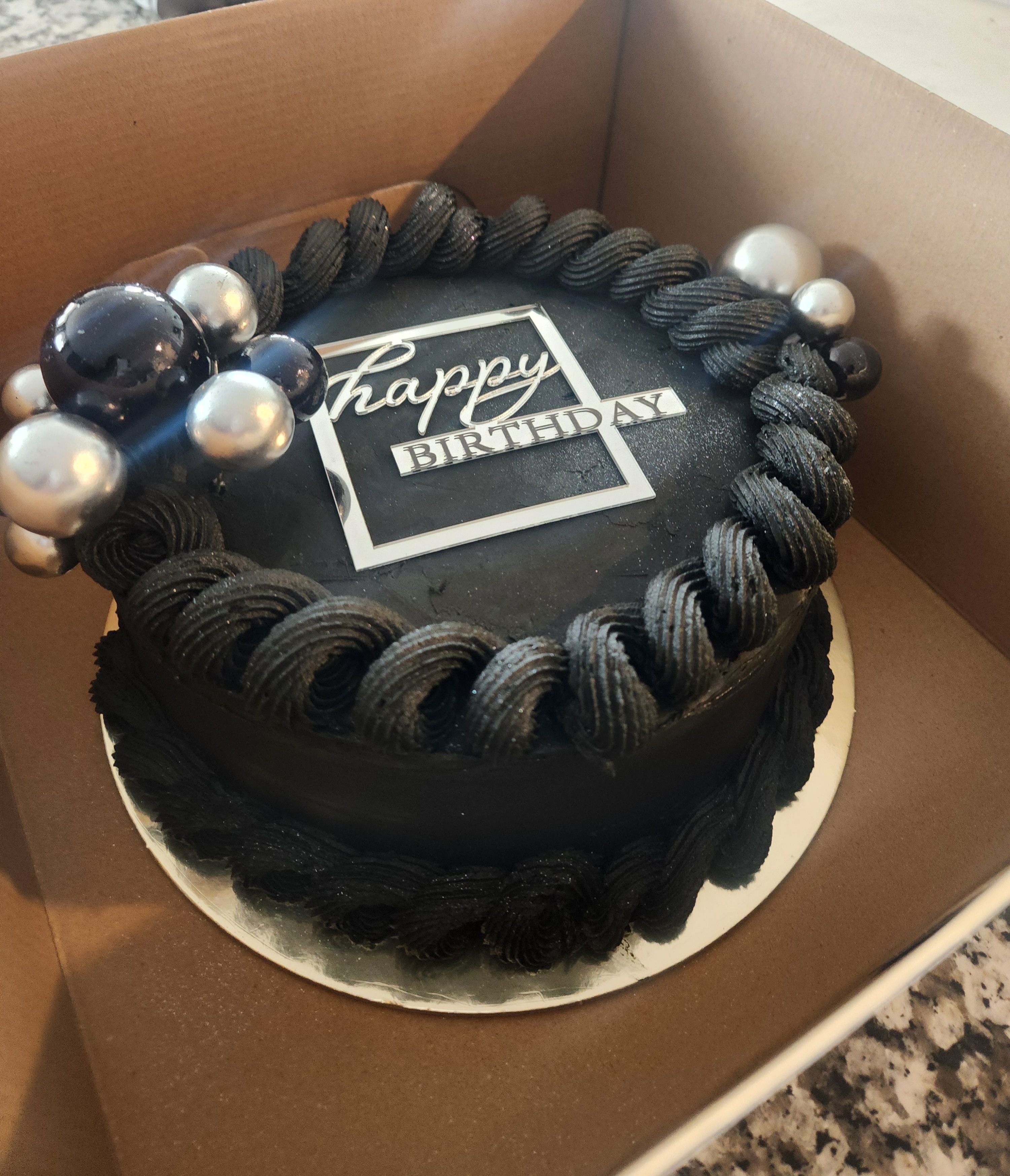 2 layer 8" cake