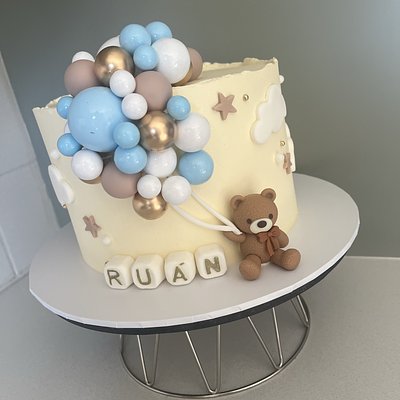 8” Round Mini Cake