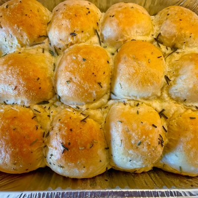Rosemary Sourdough And Yeast Pull Apart Dinner Rolls