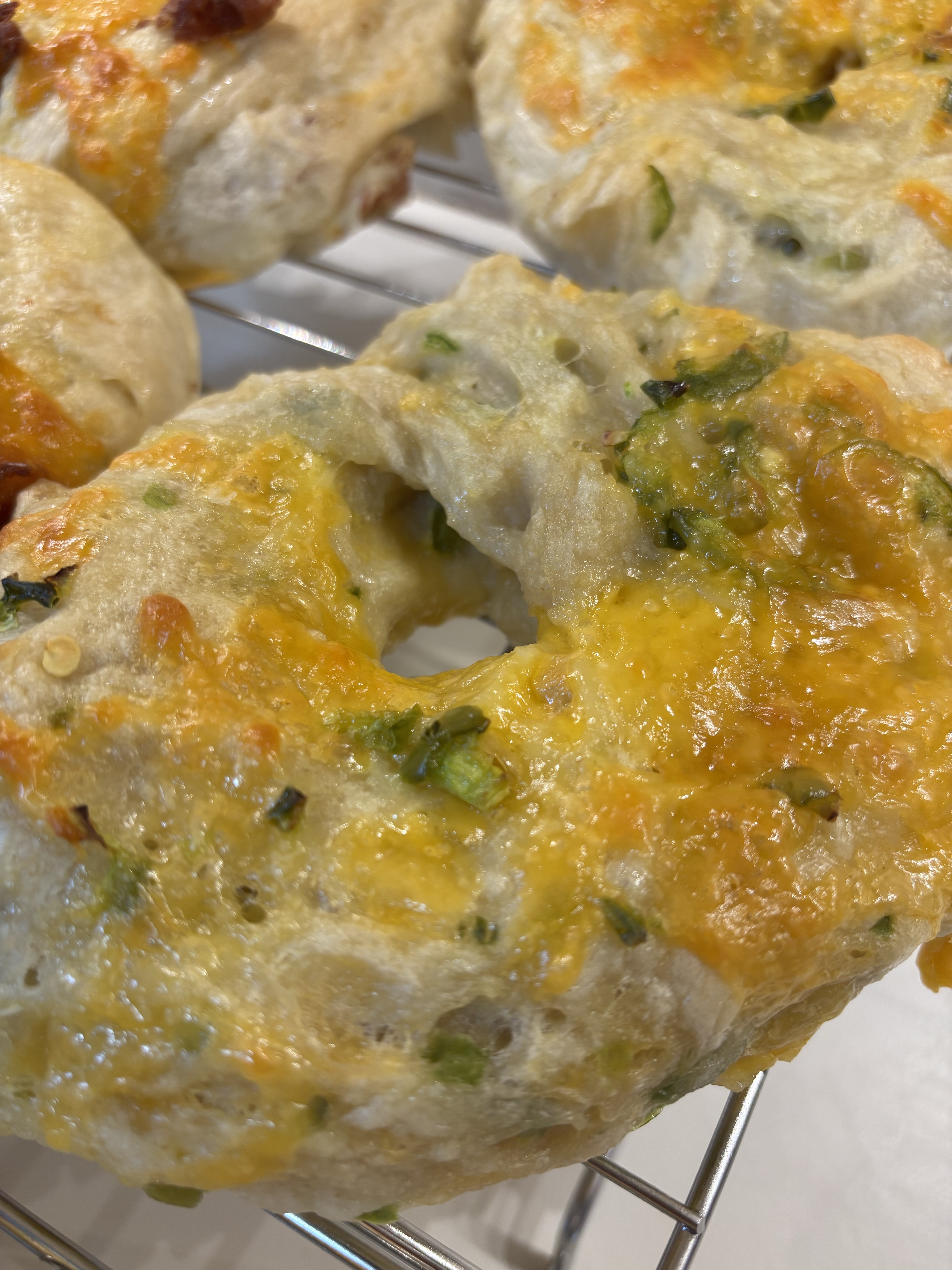 Jalapeño Cheese Bagels
