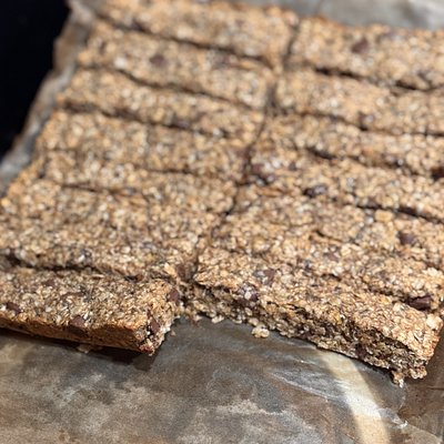 Homemade Granola Bars with Chia Seeds for Energy