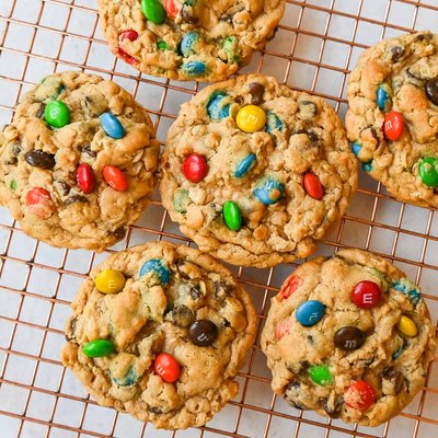 Monster Cookies 