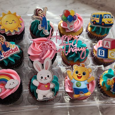 Taylor Swift Friendship Cupcakes