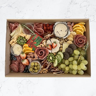X-Large Graze Box (feeds 6-8)