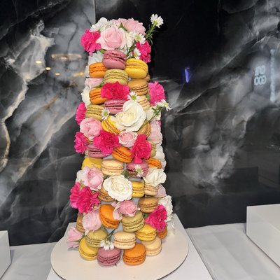 Macaroon Tower 